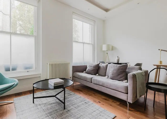 Blueground Bayswater Furnished Decorated Lon-592